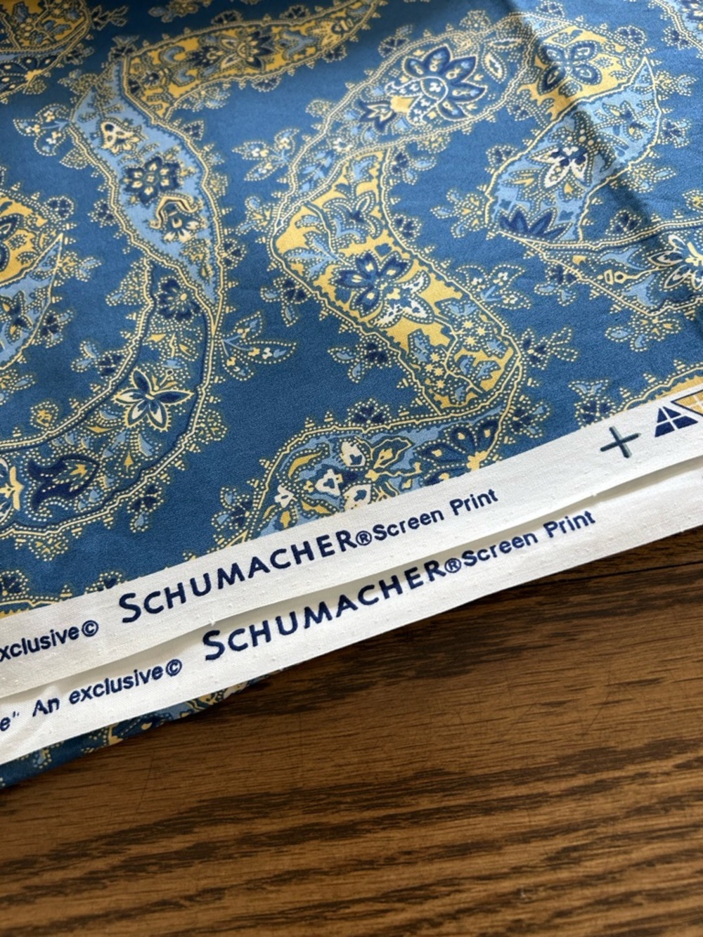 Schumacher Designer Fabric. 2.9” yds - Picture 12 of 13